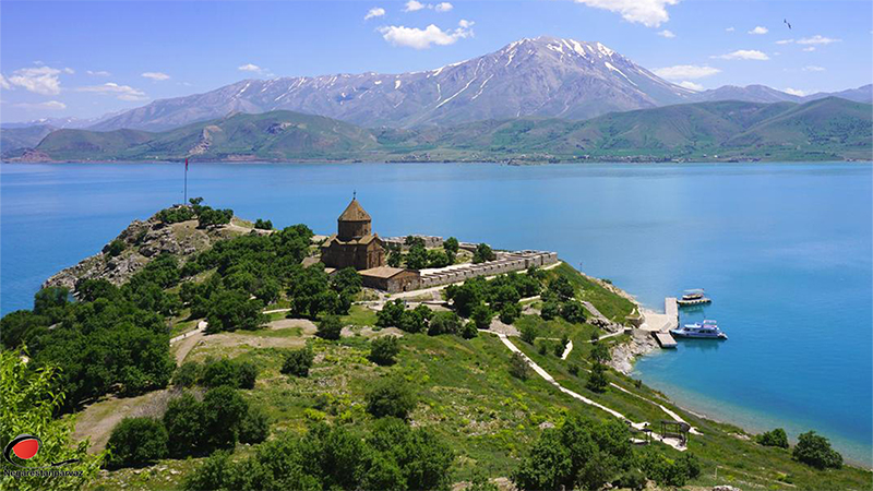 جاذبه های گردشگری تور وان
