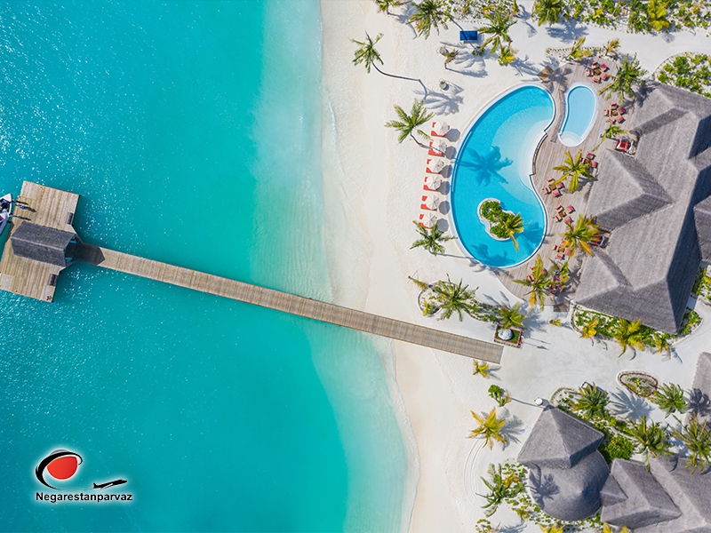 تماشای موجهای نورانی در Vaadhoo Island